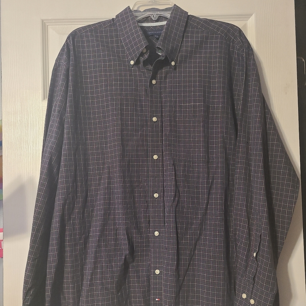 Tommy Hilfiger size 17-17½ multi colored dress shirt